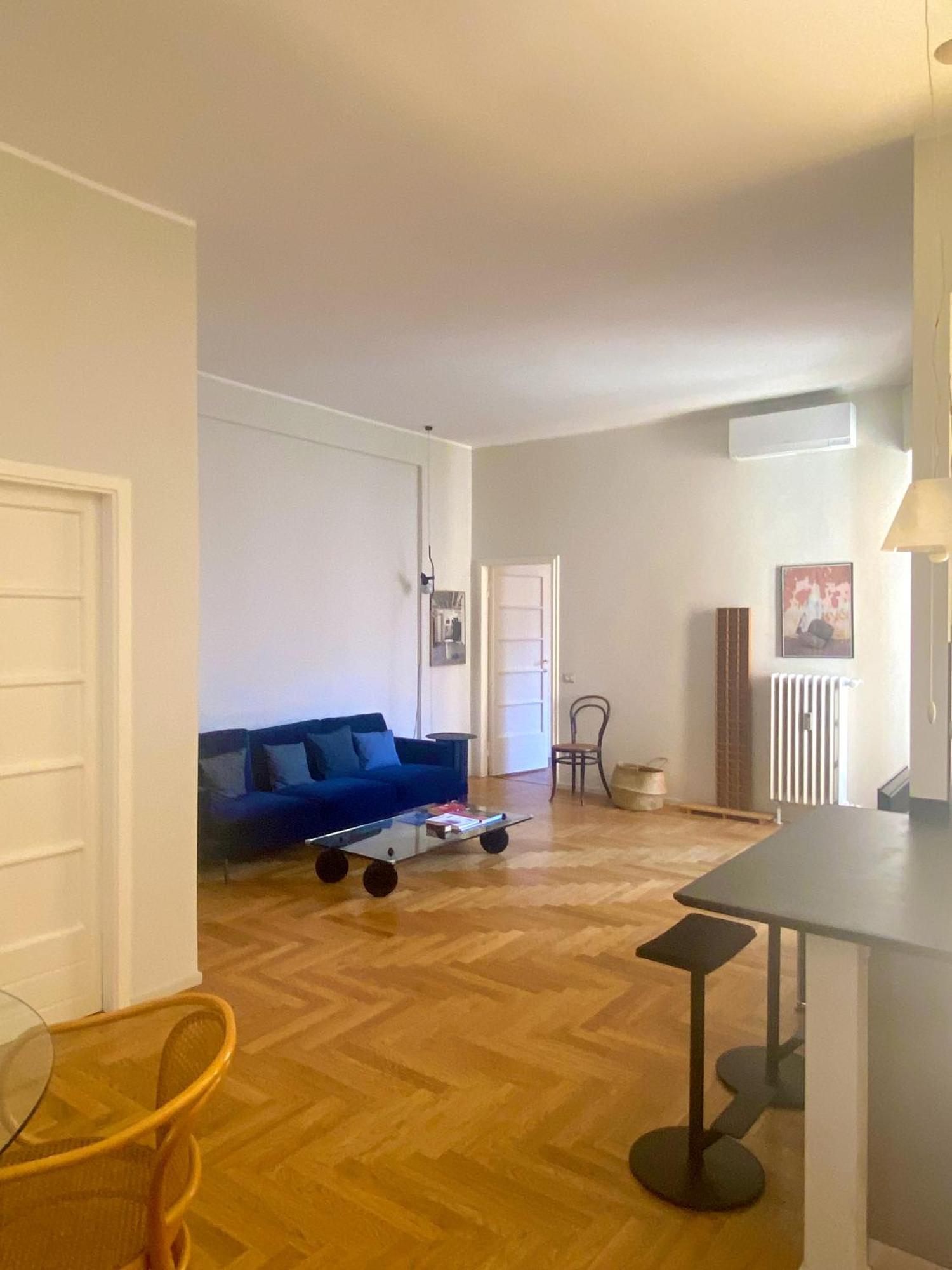 Kibilu - Via Braga - Stazione Centrale Milaan Buitenkant foto